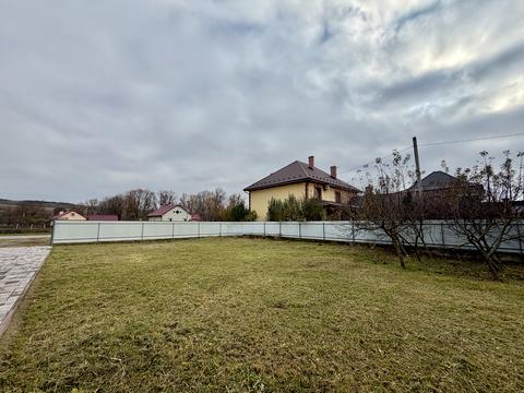 будинок за адресою Головна