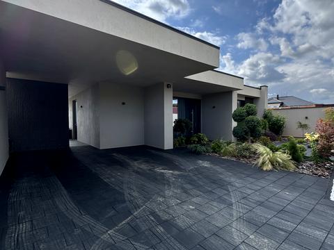 будинок за адресою Срібляста вул., 6