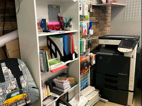 комерційна за адресою Композитора Лятошинського вул., 14