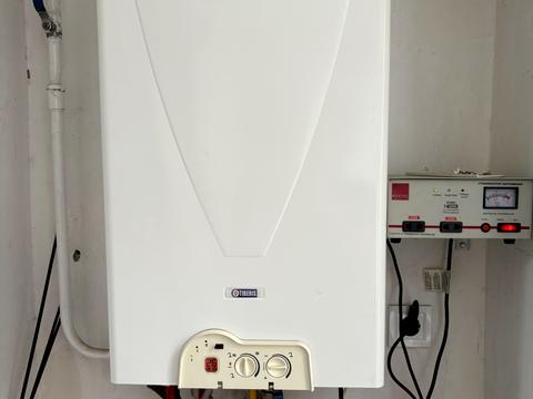 квартира за адресою Героїв Маріуполя вул. (Героїв Бреста), 83А