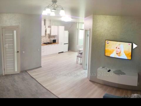 квартира за адресою Довбуша, 8б