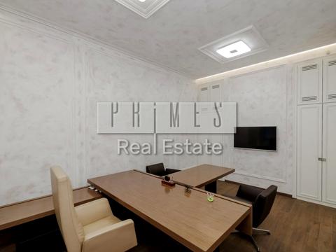 комерційна за адресою Євгена Чикаленка вул. (Пушкінська), 33