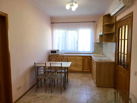 дом по адресу Прибережна вул., 12