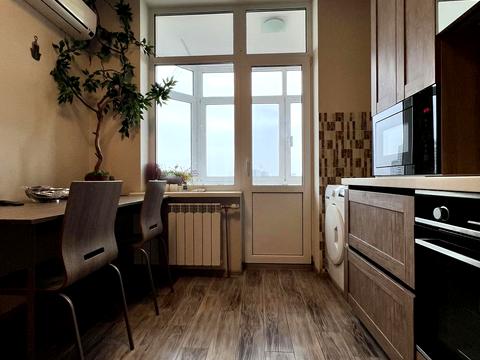 квартира за адресою Авіаконструктора Ігоря Сікорського вул. (Танкова), 4-Б