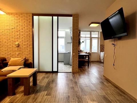 квартира за адресою Авіаконструктора Ігоря Сікорського вул. (Танкова), 4-Б