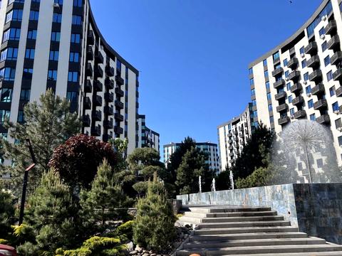 квартира по адресу Героев Небесной Сотни просп., 16/10