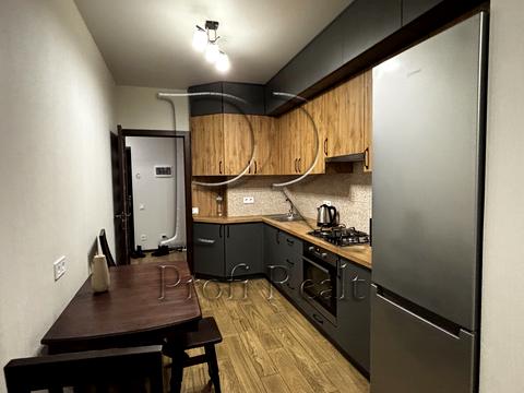 квартира за адресою Героїв Небесної Сотні просп., 38