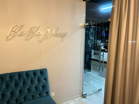 комерційна за адресою Соломії Крушельницької вул., 15-А