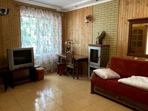 коммерческая по адресу івана франка, 1