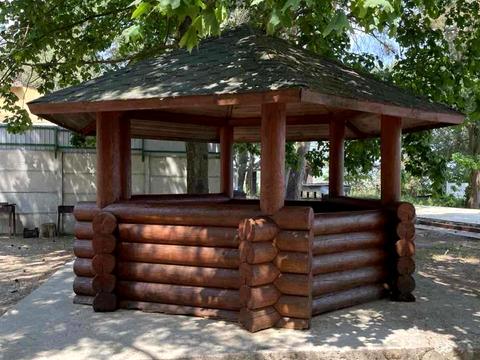 коммерческая по адресу івана франка, 1