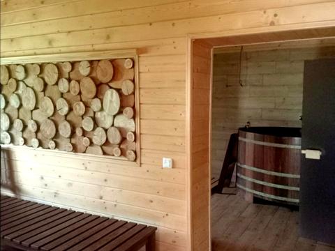 коммерческая по адресу івана франка, 1