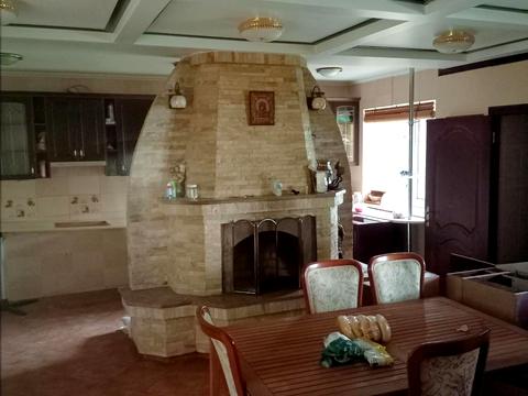 коммерческая по адресу івана франка, 1