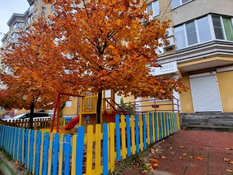 коммерческая по адресу Леси Украинки ул., 19