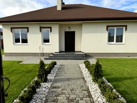 будинок за адресою успішна, 4