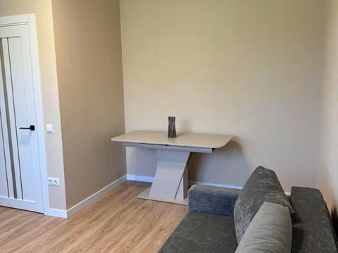 будинок за адресою успішна, 4