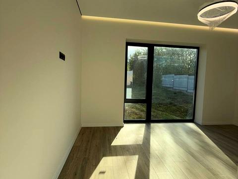 дом по адресу Світанкова ул., 13