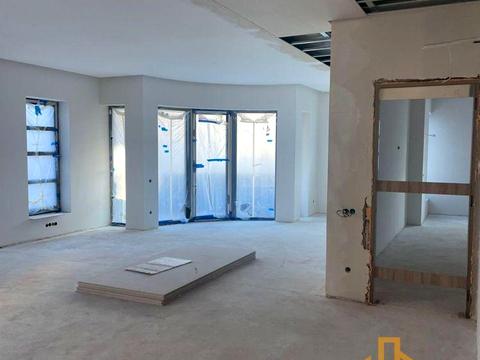 квартира за адресою Героїв Небесної Сотні вул. (Уральська), 10