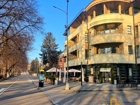 квартира за адресою Героїв Небесної Сотні вул. (Уральська), 10