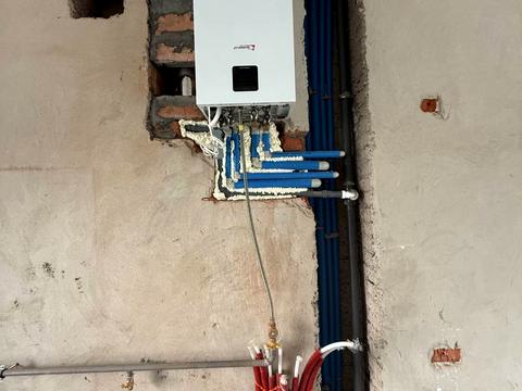 дом по адресу Молодіжна ул.