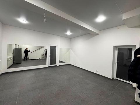 комерційна за адресою Січових Стрільців вул. (Артема), 63