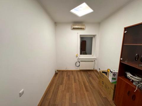 комерційна за адресою Січових Стрільців вул. (Артема), 63