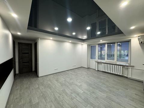 комерційна за адресою Київ, Саксаганського вул., 88