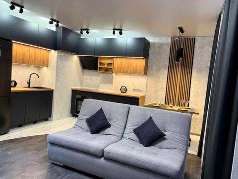 квартира за адресою Героїв Харкова просп. (Московський), 162