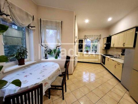 будинок за адресою Івана Франка вул.