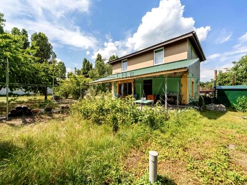 будинок за адресою Юності вул., 37