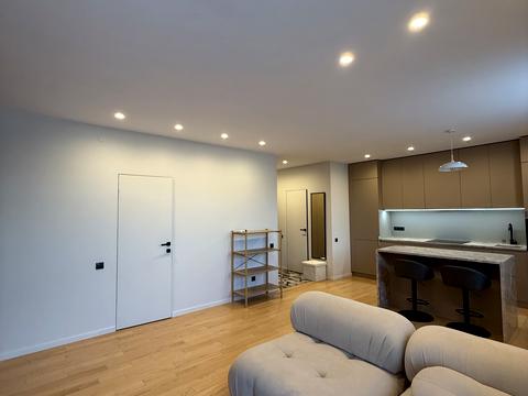 квартира по адресу Топольна, 4