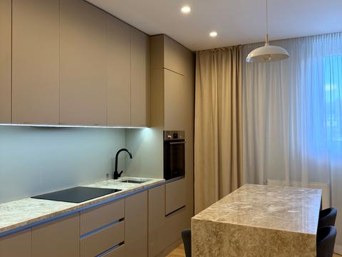 квартира по адресу Топольна, 4