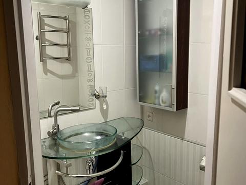 квартира за адресою Пантелеймона Куліша вул. (Челябінська), 1