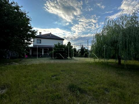 будинок за адресою Вишнева вул., 3