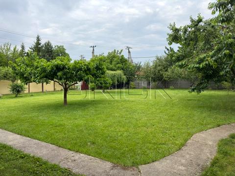 будинок за адресою Вишнева вул., 3