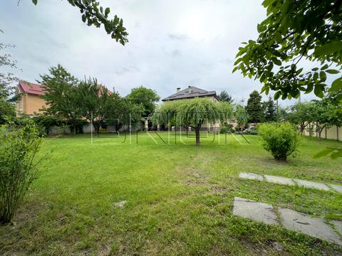 будинок за адресою Вишнева вул., 3