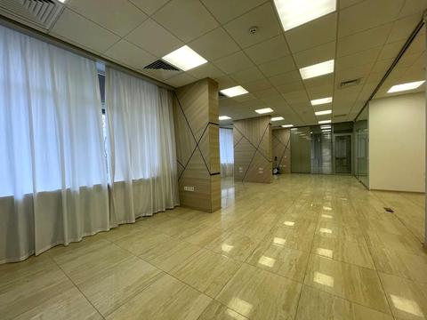 комерційна за адресою Старонаводницька вул., 13