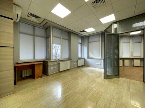 комерційна за адресою Старонаводницька вул., 13