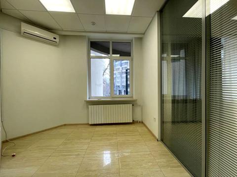 комерційна за адресою Старонаводницька вул., 13