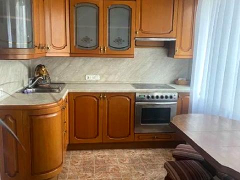 квартира за адресою Озерна вул., 16