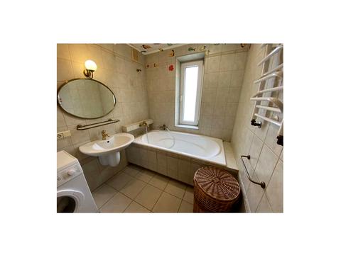 квартира за адресою Тарасівська вул., 20