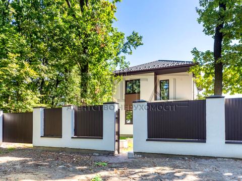 будинок за адресою Паркова вул.