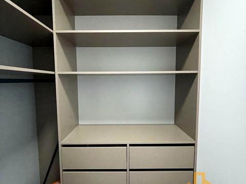 квартира по адресу Августина Волошина ул., 24