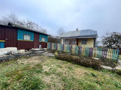 будинок за адресою Бандери