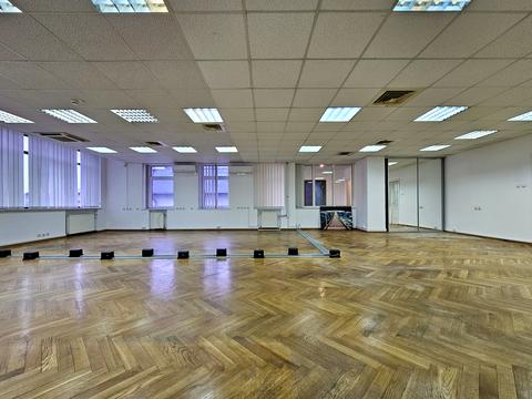 комерційна за адресою Богдана Хмельницького вул., 55