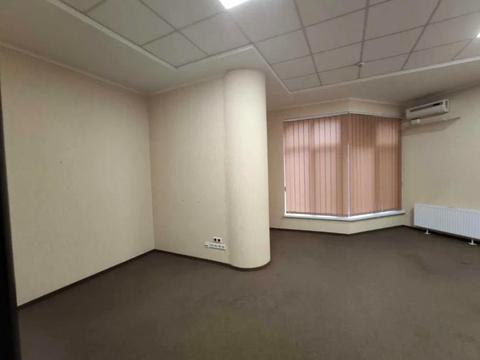 комерційна за адресою Кловський узвіз (Кловський), 9/2