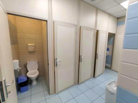 комерційна за адресою Кловський узвіз (Кловський), 9/2