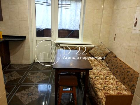 квартира за адресою Лариси Руденко вул., 5