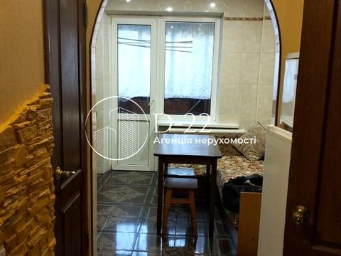 квартира за адресою Лариси Руденко вул., 5