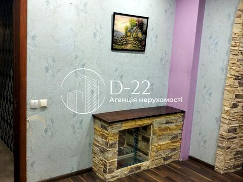 квартира за адресою Лариси Руденко вул., 5