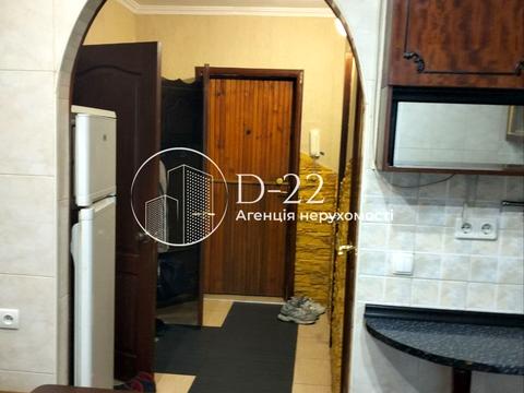 квартира за адресою Лариси Руденко вул., 5